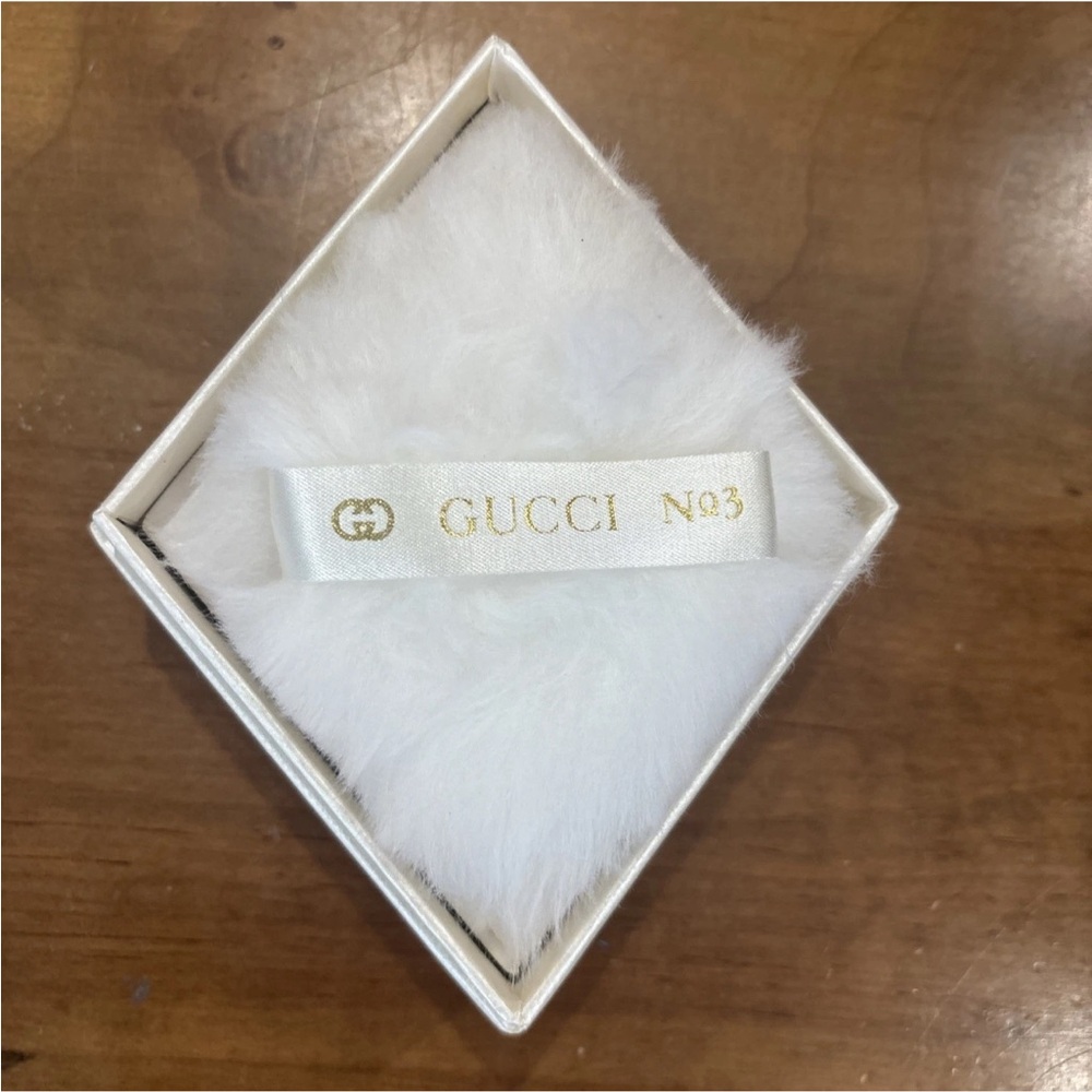 Vintage Gucci No 3 Dusting Powder